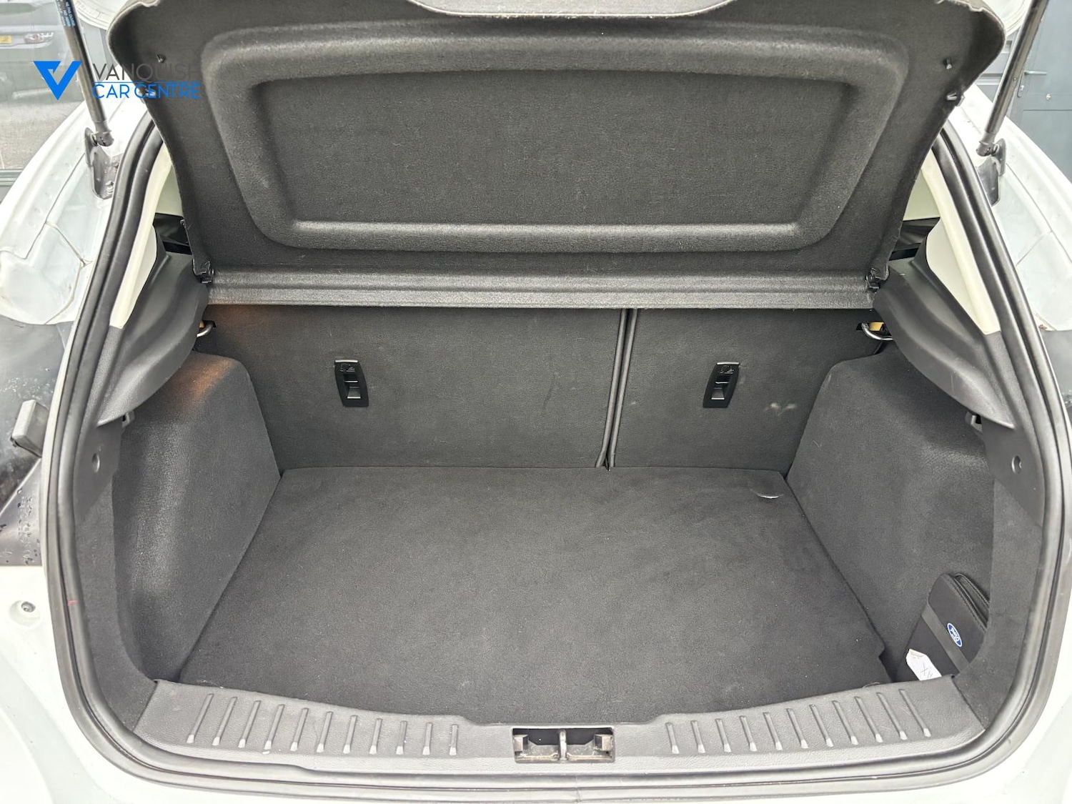 Used Ford Focus 2017 for sale - 77039653: Photo 21