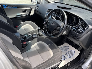 Used Kia Ceed 2014 for sale - 78804776: Photo