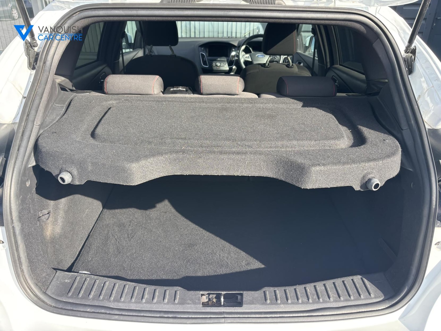 Used Ford Focus 2018 for sale - 76616126: Photo 12