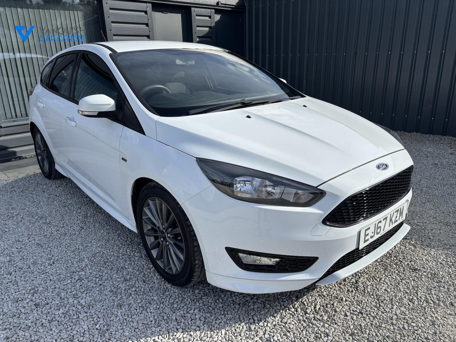 Used Ford Focus 2018 for sale - 76616126: Photo 2