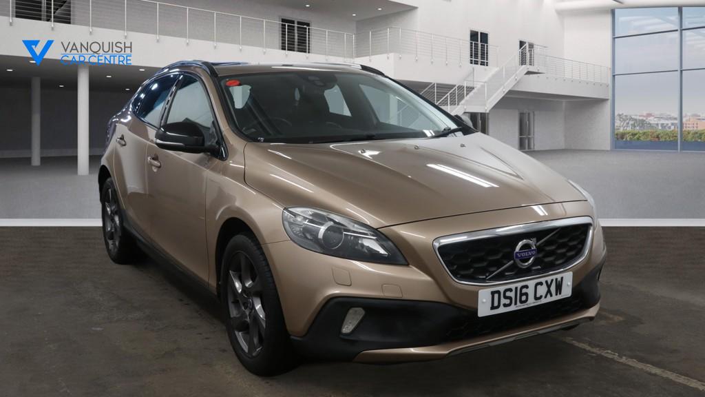 Used Volvo V40 Cross Country 2016 for sale - 77395409: Photo 4