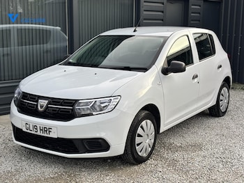 Used Dacia Sandero 2019 for sale - 76616120: Photo