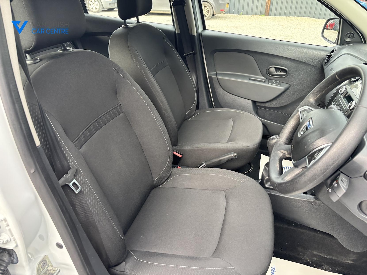 Used Dacia Sandero 2019 for sale - 76616120: Photo 32