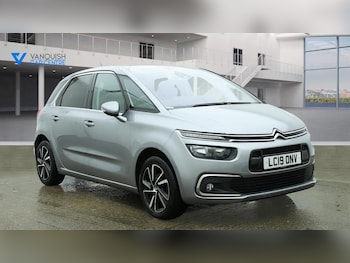Used Citroen C4 2019 for sale - 77548660: Photo