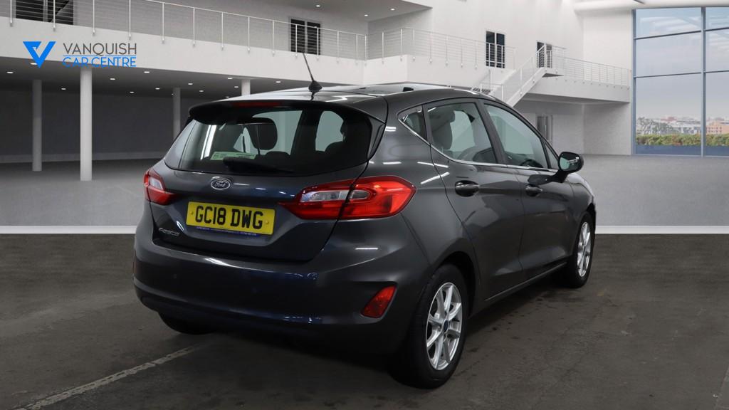 Used Ford Fiesta 2018 for sale - 77640953: Photo 2
