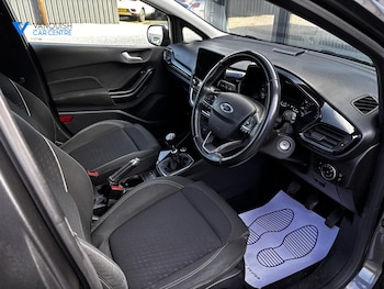 Used Ford Fiesta 2018 for sale - 77640953: Photo