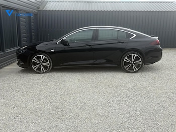 Used Vauxhall Insignia 2019 for sale - 78313997: Photo