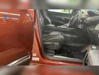 Used Peugeot 3008 2017 for sale - 79404482: Photo