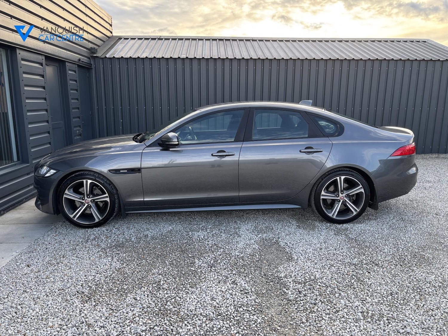 Used Jaguar XF 2015 for sale - 76616119: Photo 13
