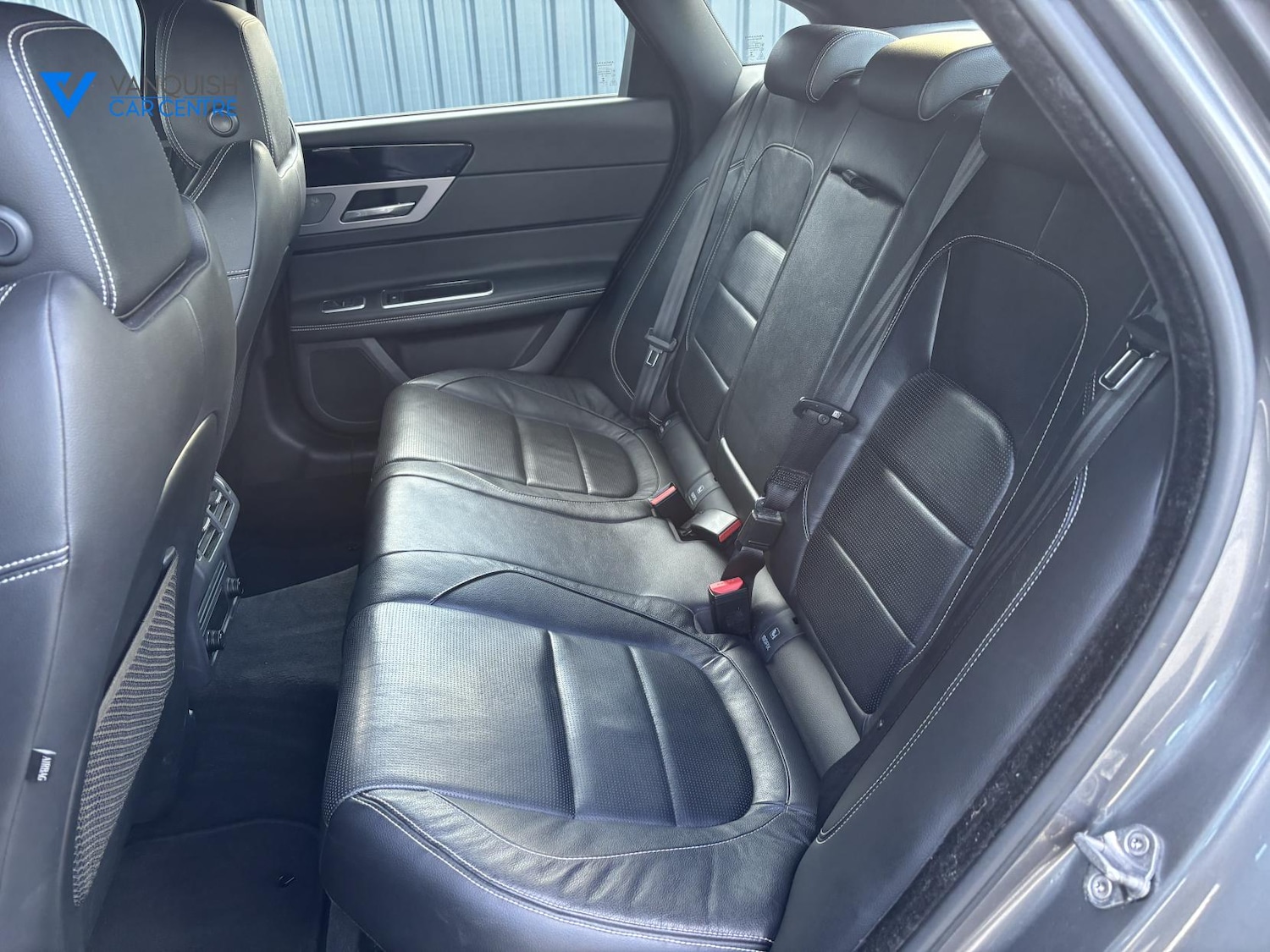 Used Jaguar XF 2015 for sale - 76616119: Photo 29