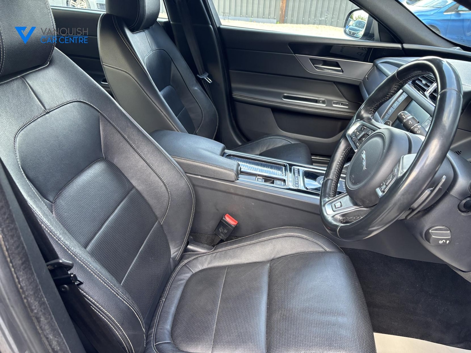 Used Jaguar XF 2015 for sale - 76616119: Photo 34