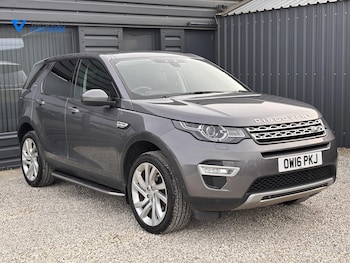 Used Land Rover Discovery Sport 2016 for sale - 77570250: Photo