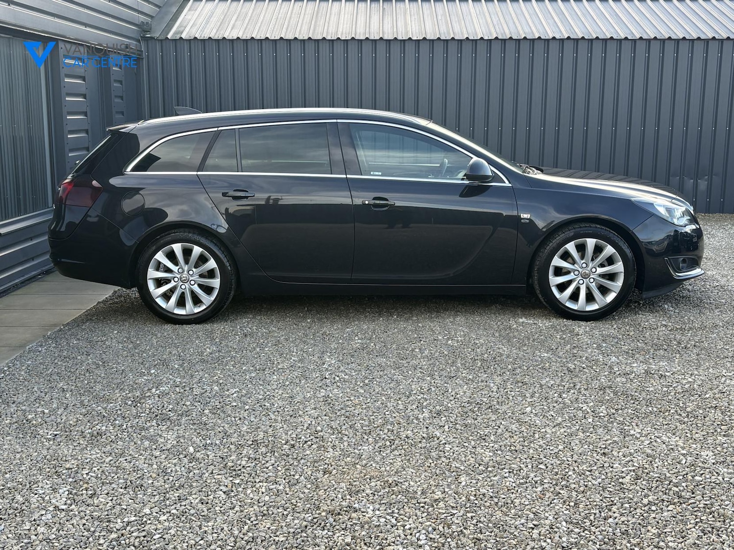 Used Vauxhall Insignia 2016 for sale - 76818133: Photo 3