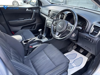 Used Kia Sportage 2018 for sale - 76616127: Photo