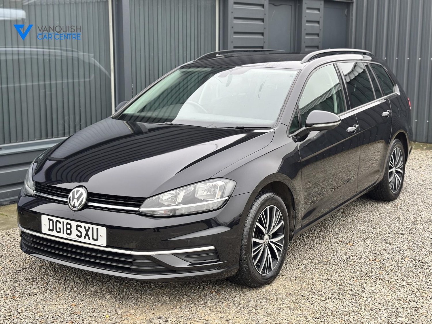 Used Volkswagen Golf 2018 for sale - 76616115: Photo 1