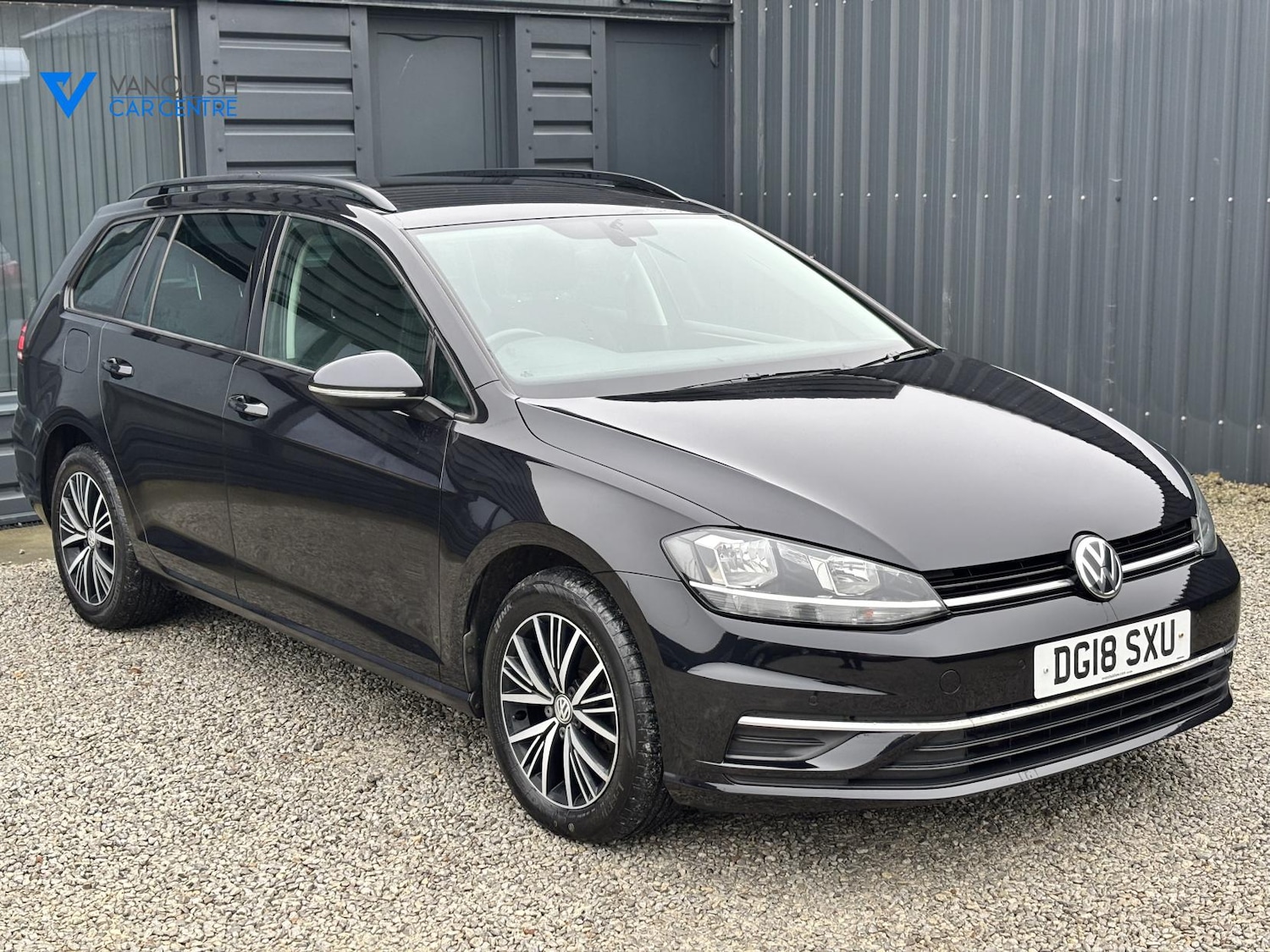 Used Volkswagen Golf 2018 for sale - 76616115: Photo 2