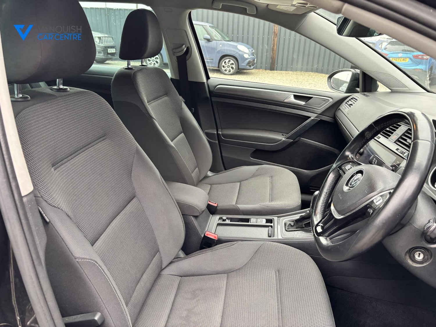 Used Volkswagen Golf 2018 for sale - 76616115: Photo 28