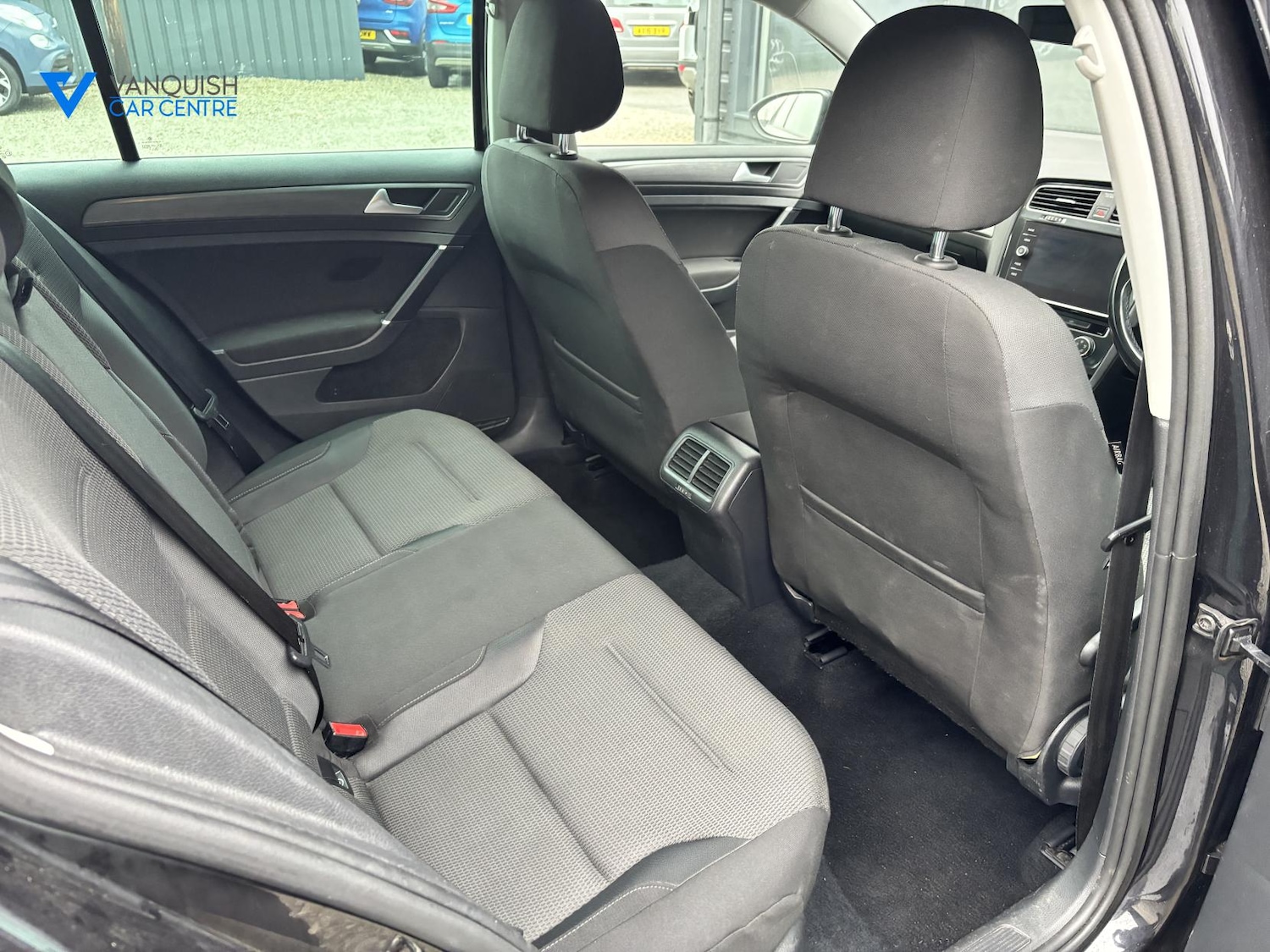 Used Volkswagen Golf 2018 for sale - 76616115: Photo 29