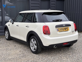 Used MINI Hatch 2018 for sale - 77435291: Photo