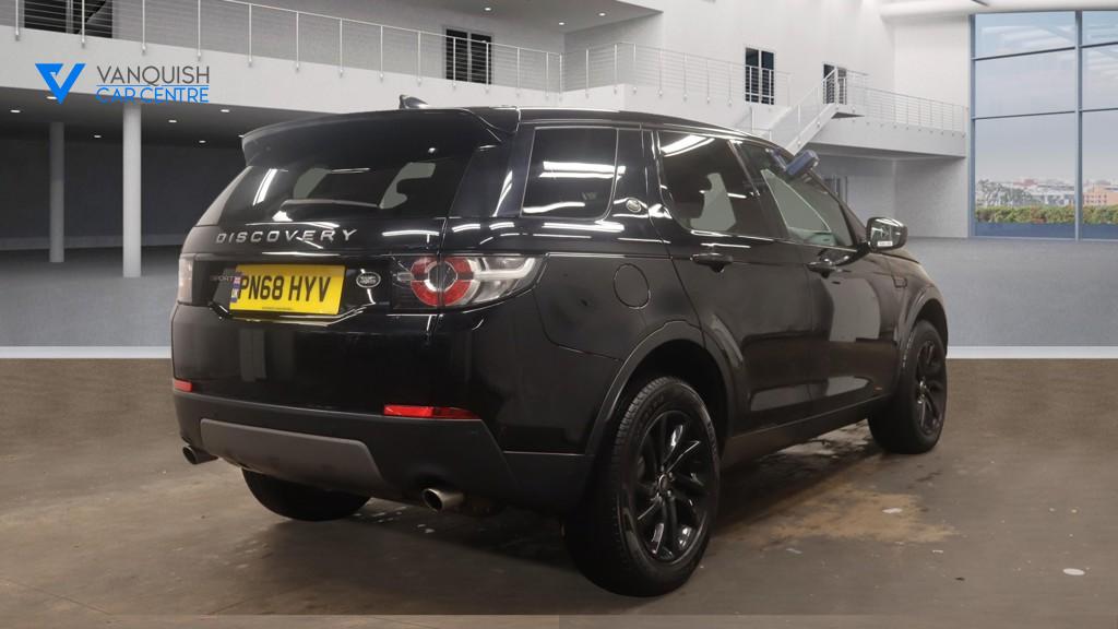 Used Land Rover Discovery Sport 2018 for sale - 76908416: Photo 2