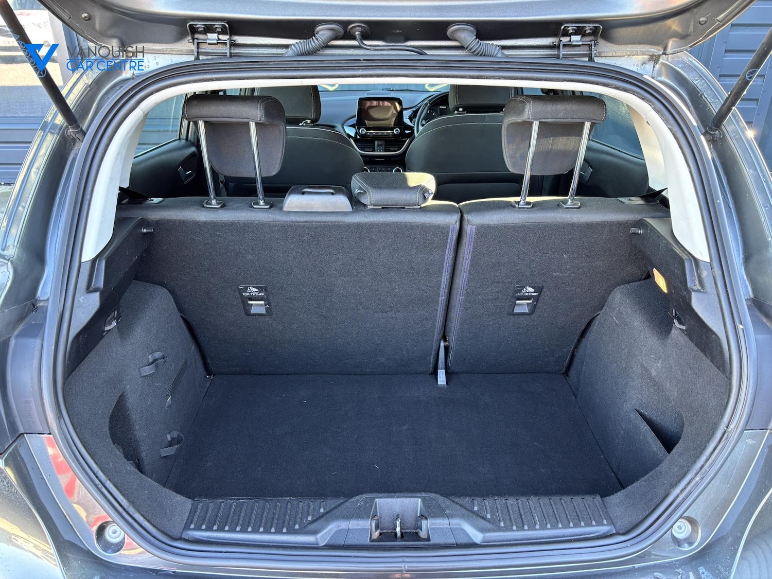 Used Ford Fiesta 2018 for sale - 76625580: Photo 21