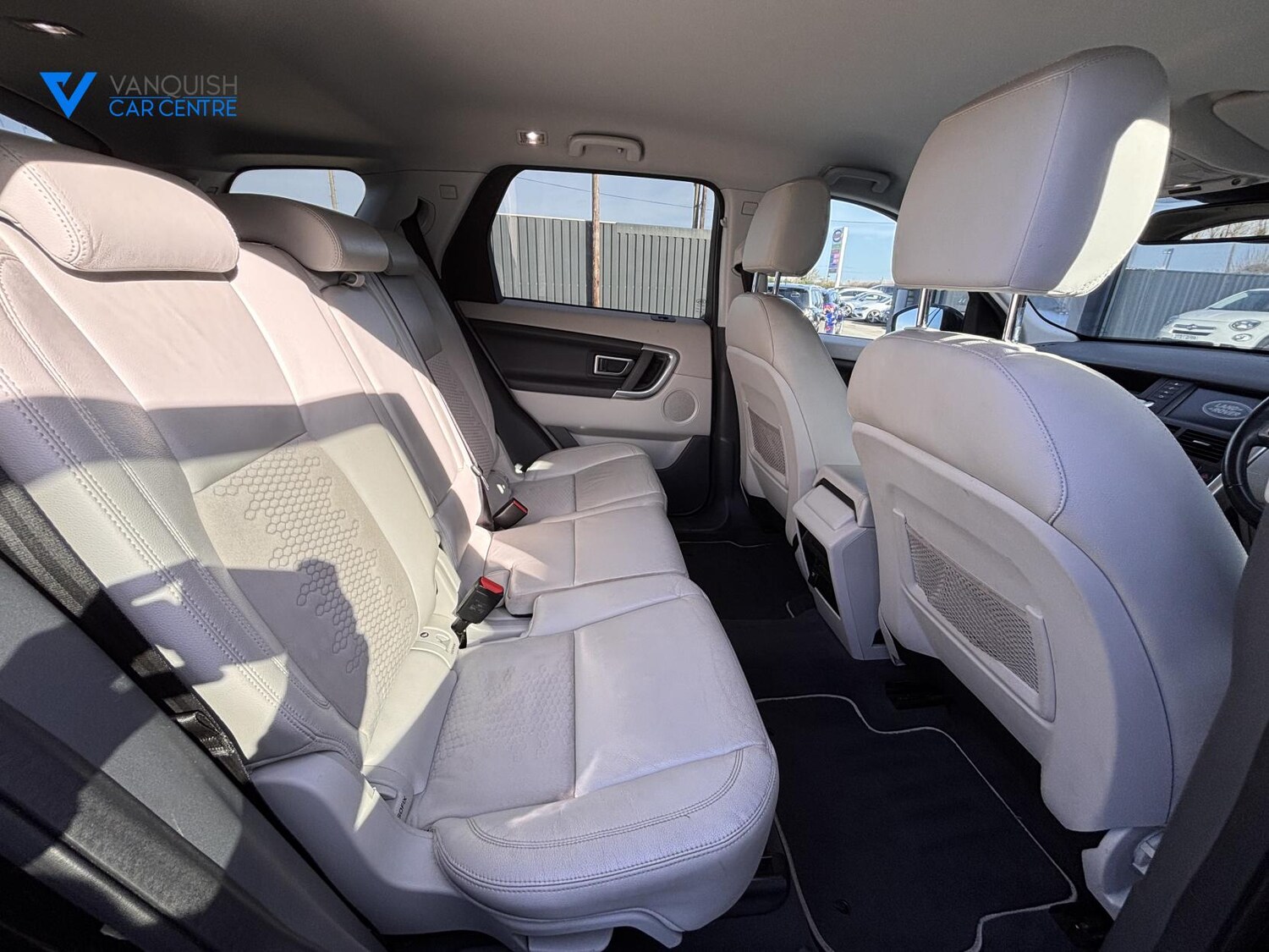 Used Land Rover Discovery Sport 2017 for sale - 77616303: Photo 24