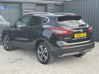 Used Nissan Qashqai 2018 for sale - 79640739: Photo