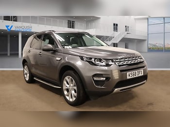 Used Land Rover Discovery Sport 2018 for sale - 77981214: Photo