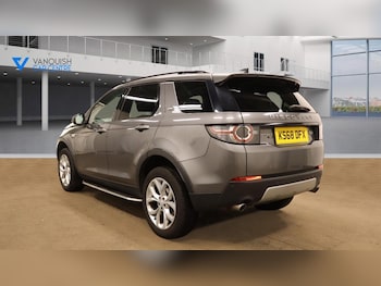 Used Land Rover Discovery Sport 2018 for sale - 77981214: Photo