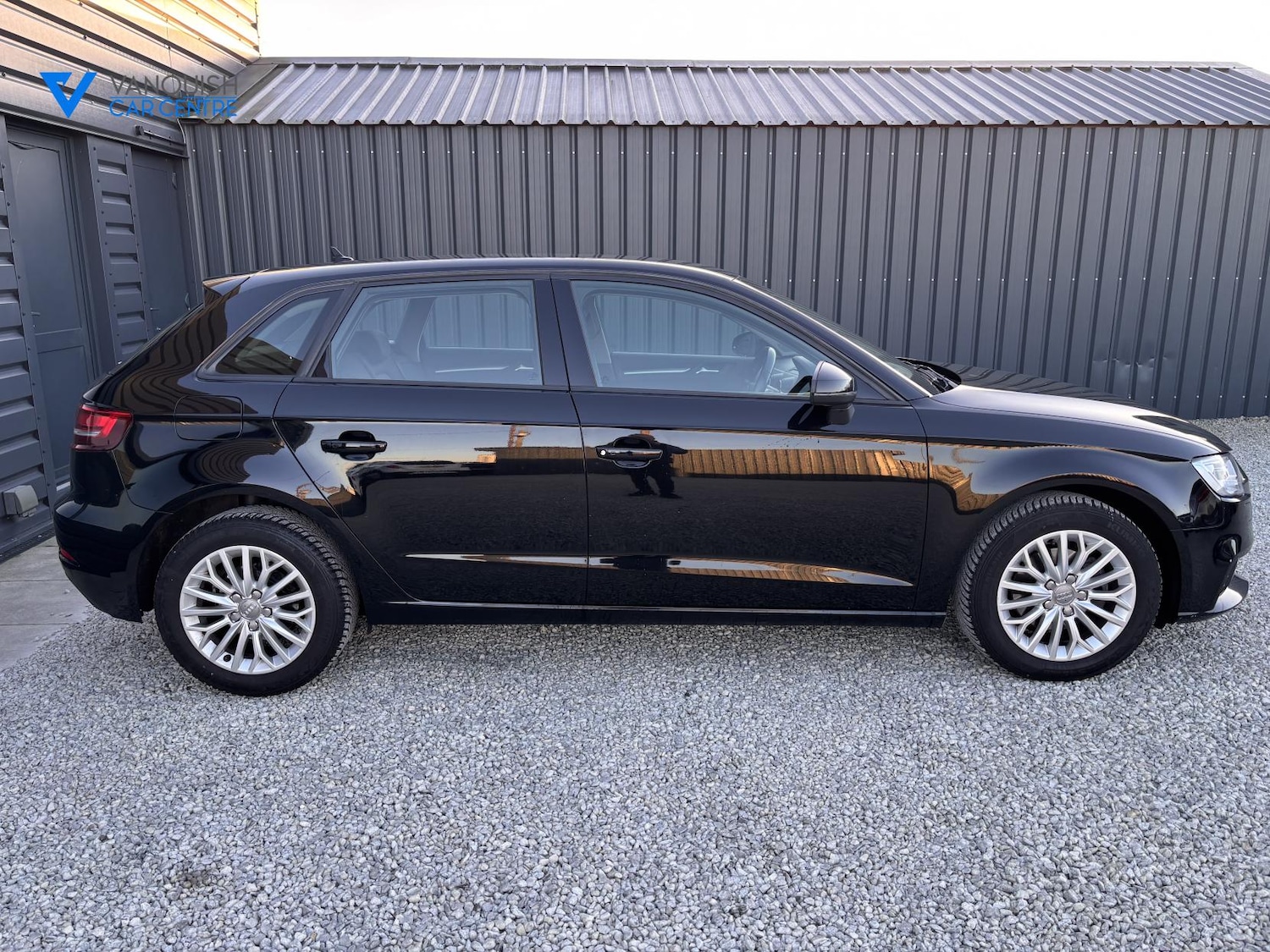 Used Audi A3 2018 for sale - 77116356: Photo 10