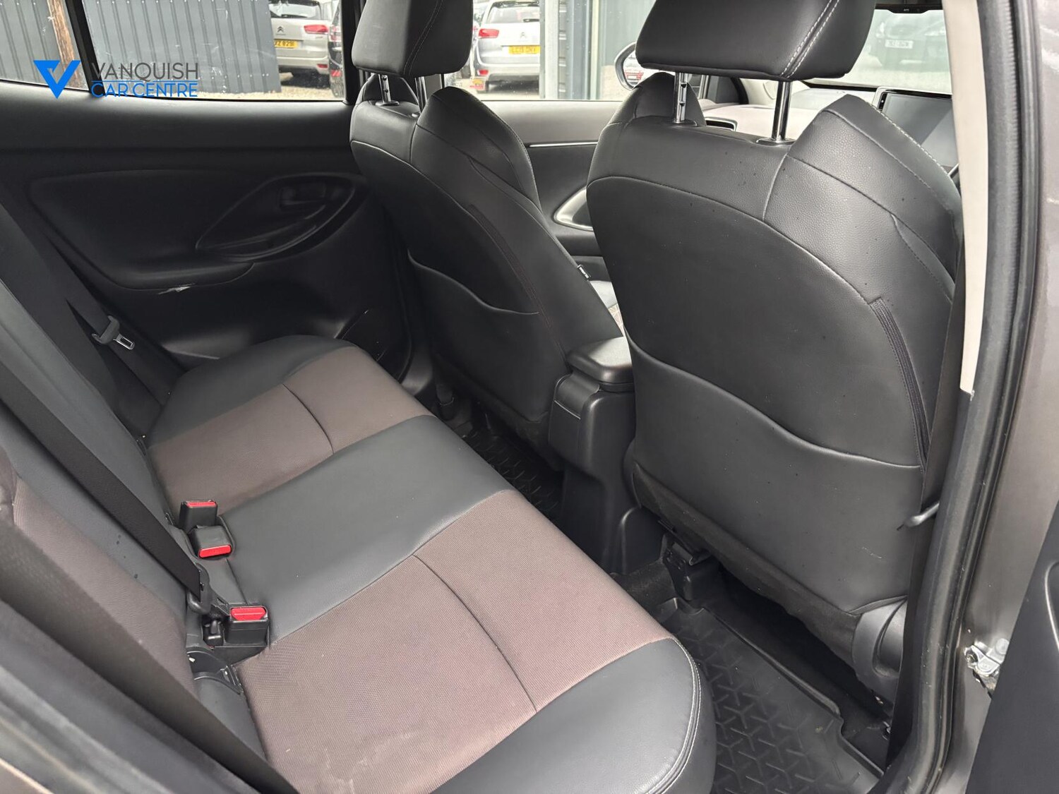 Used Toyota Yaris Cross 2023 for sale - 77682240: Photo 15