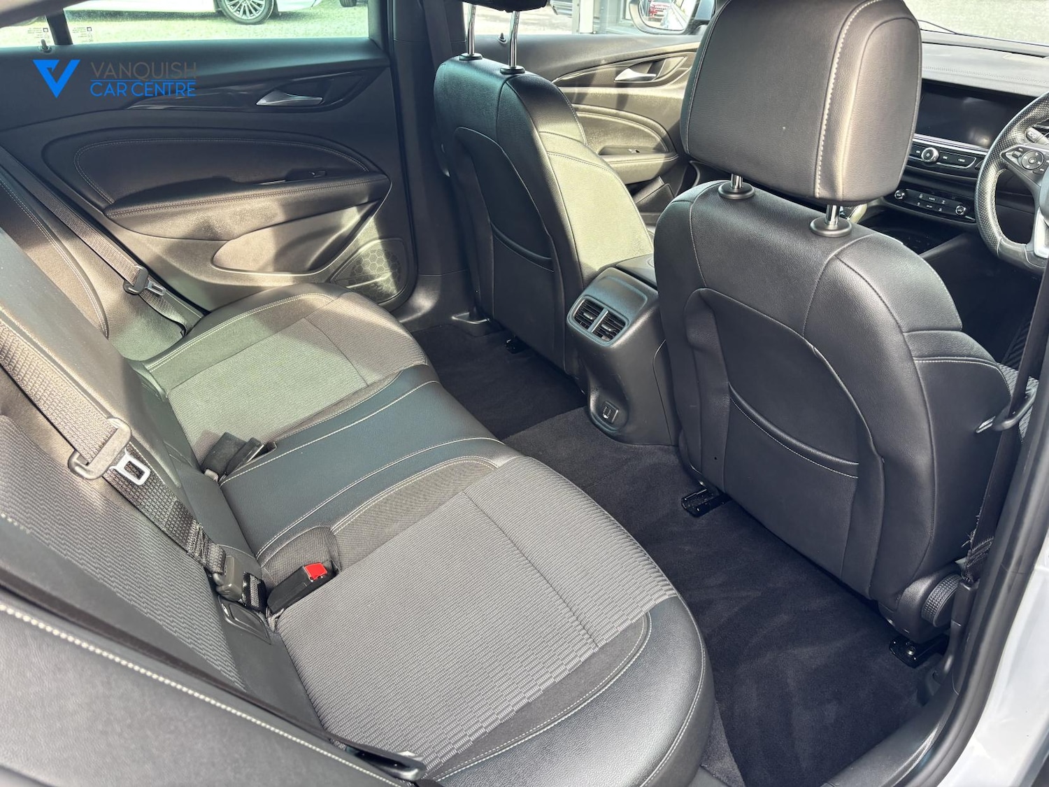 Used Vauxhall Insignia 2018 for sale - 76616129: Photo 17