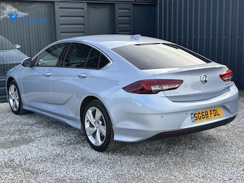 Used Vauxhall Insignia 2018 for sale - 76616129: Photo