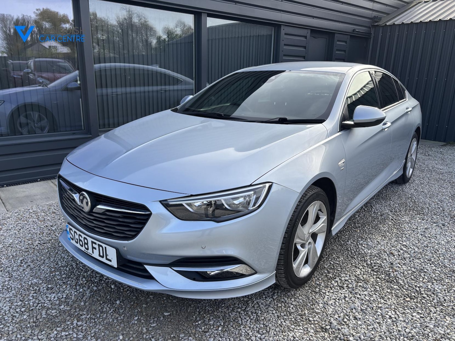 Used Vauxhall Insignia 2018 for sale - 76616129: Photo 5