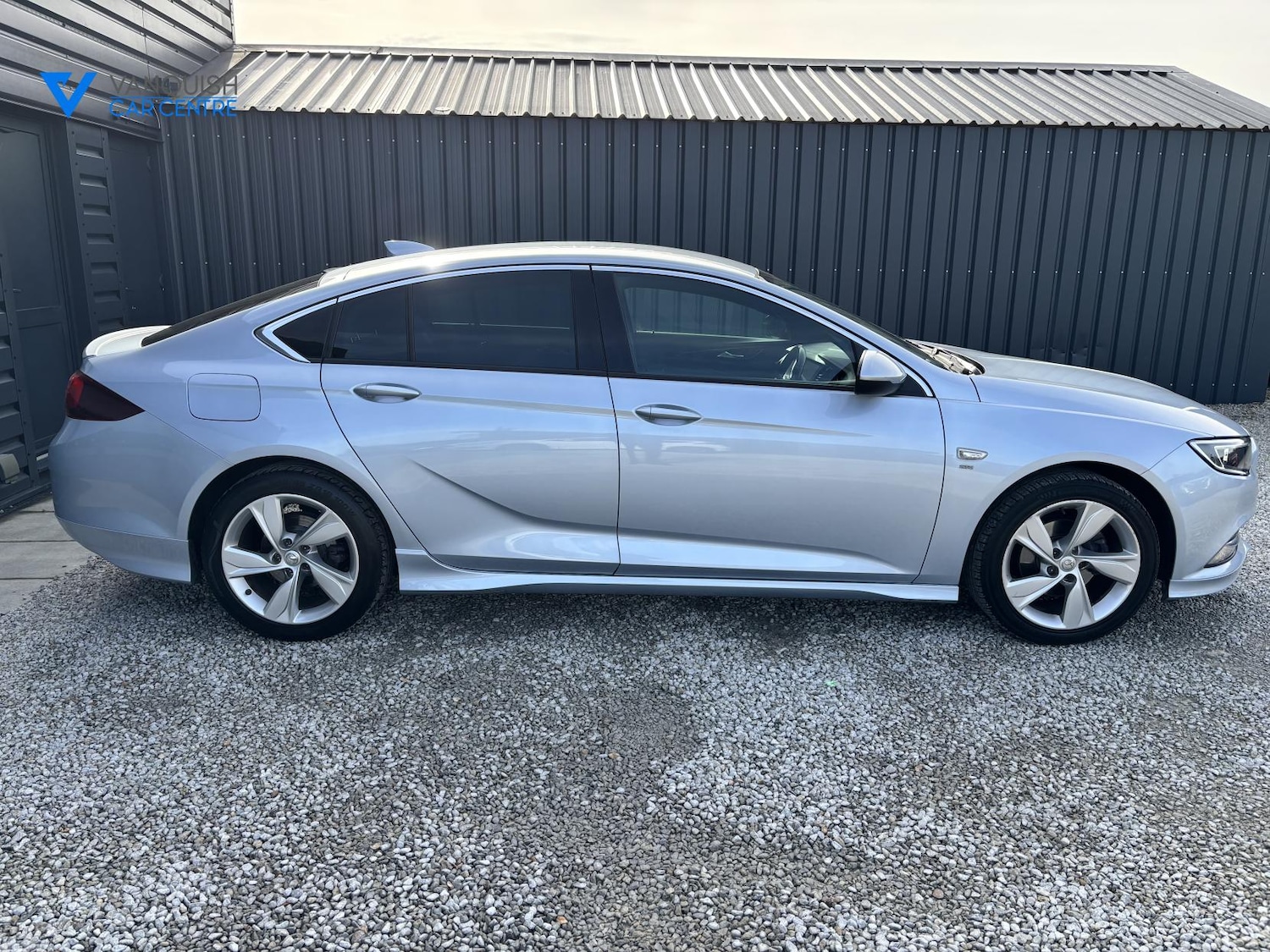 Used Vauxhall Insignia 2018 for sale - 76616129: Photo 8