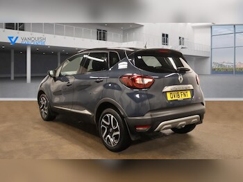 Used Renault Captur 2018 for sale - 77833746: Photo