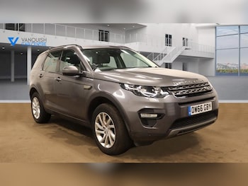 Used Land Rover Discovery Sport 2017 for sale - 77881478: Photo