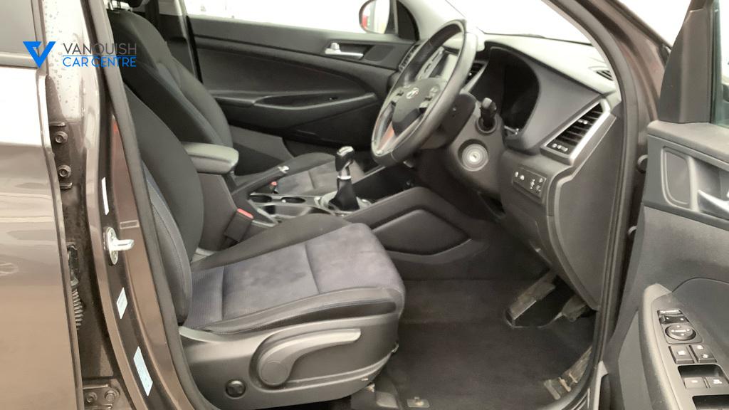 Used Hyundai TUCSON 2018 for sale - 78152955: Photo 3