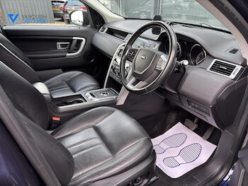 Used Land Rover Discovery Sport 2017 for sale - 77198470: Photo