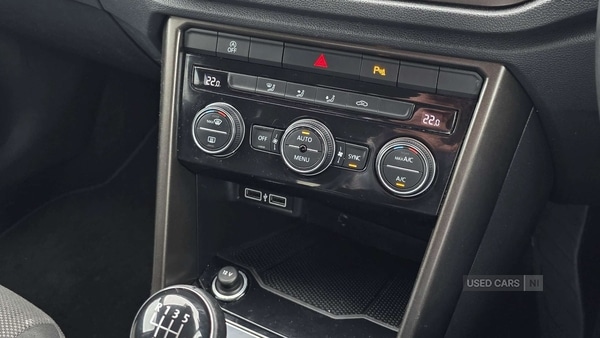 Used Volkswagen T-Roc 2018 for sale - 76513959: Photo 22