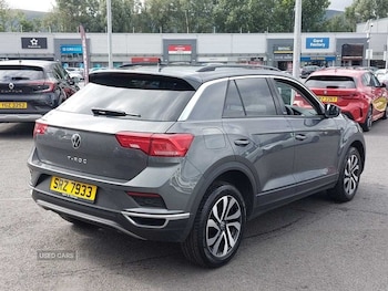 Used Volkswagen T-Roc 2021 for sale - 75415741: Photo