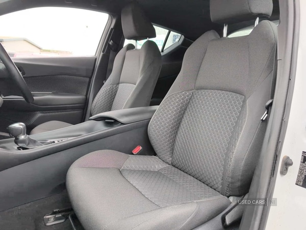 Used Toyota C-HR 2023 for sale - 77456868: Photo 8