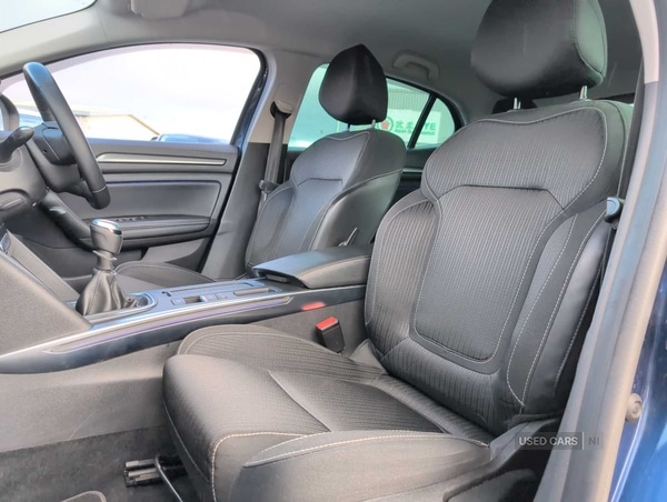 Used Renault Megane 2019 for sale - 77587727: Photo 8