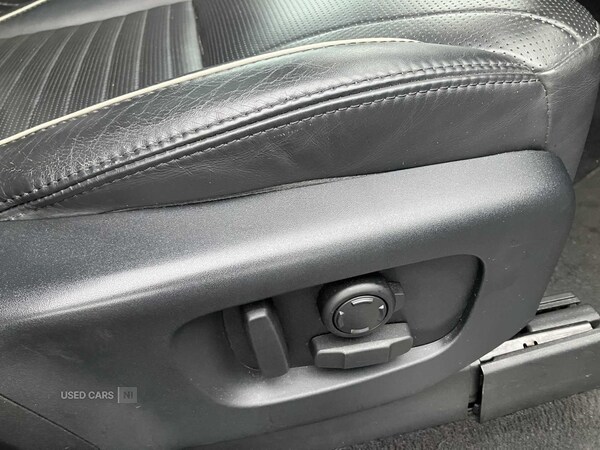 Used Land Rover Discovery 2018 for sale - 76574049: Photo 30