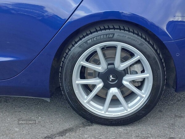 Used Tesla Model 3 2020 for sale - 76216401: Photo 11
