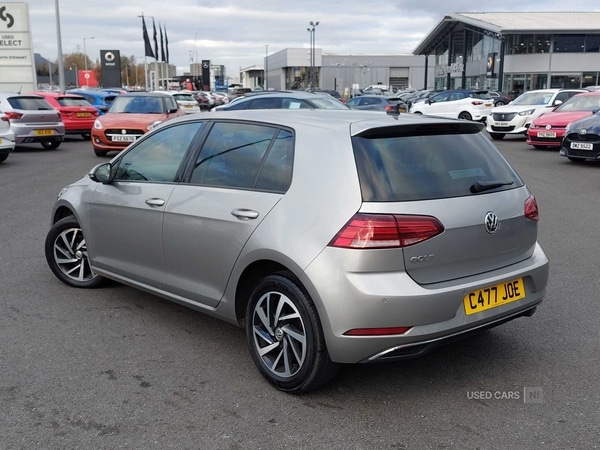 Used Volkswagen Golf 2019 for sale - 76621252: Photo 2