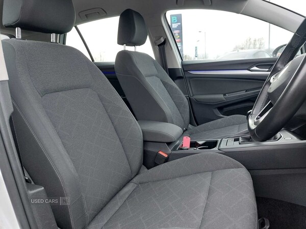 Used Volkswagen Golf 2022 for sale - 76659722: Photo 34