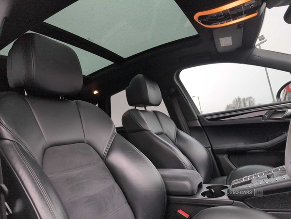 Used Porsche Macan 2017 for sale - 77659324: Photo 39