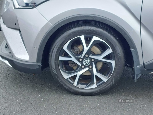 Used Toyota C-HR 2017 for sale - 76474219: Photo 6