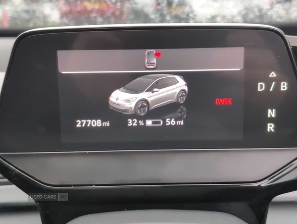 Used Volkswagen ID.3 2023 for sale - 77770240: Photo 5